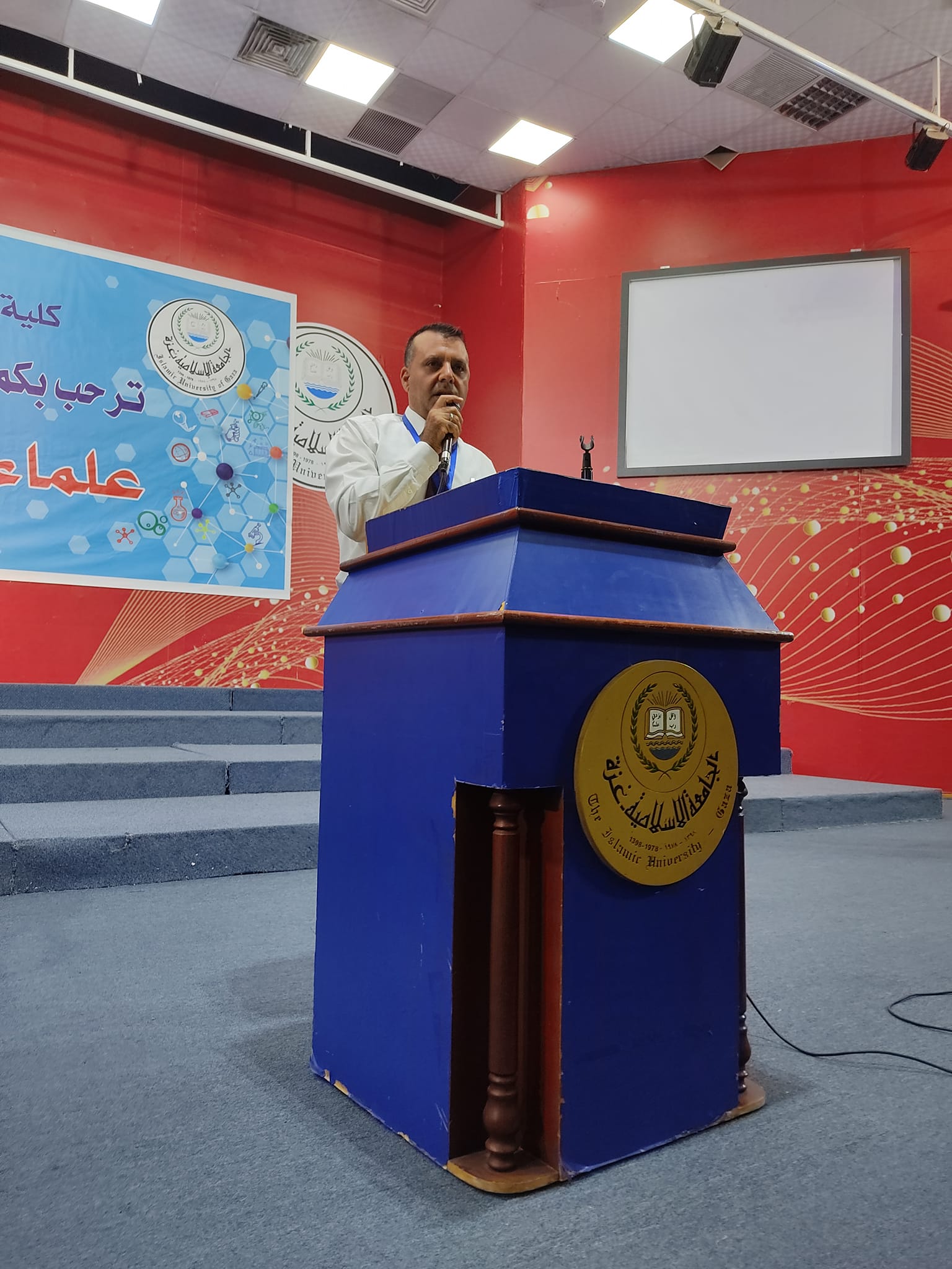 شؤون الطلبة تشارك في مخيم علماء مبدعون